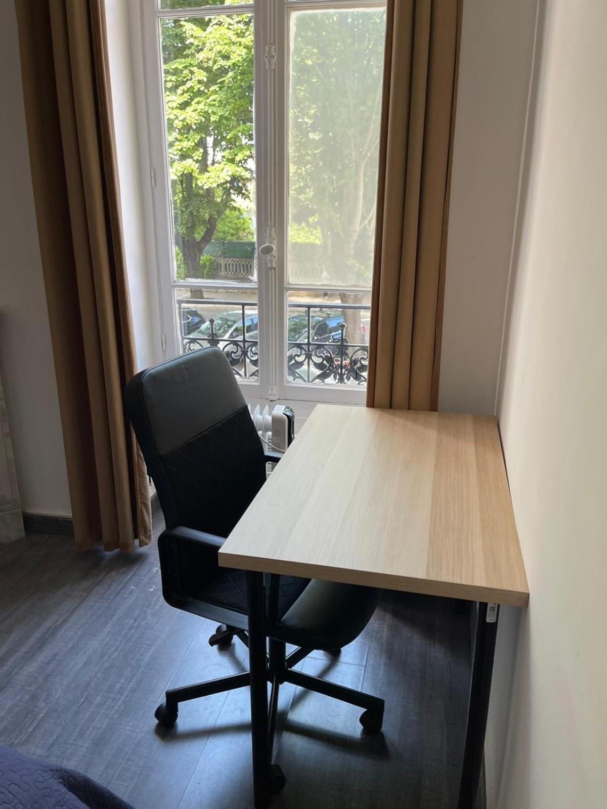 2 Spacious Bedrooms Near Riquier Station! Appartamento *